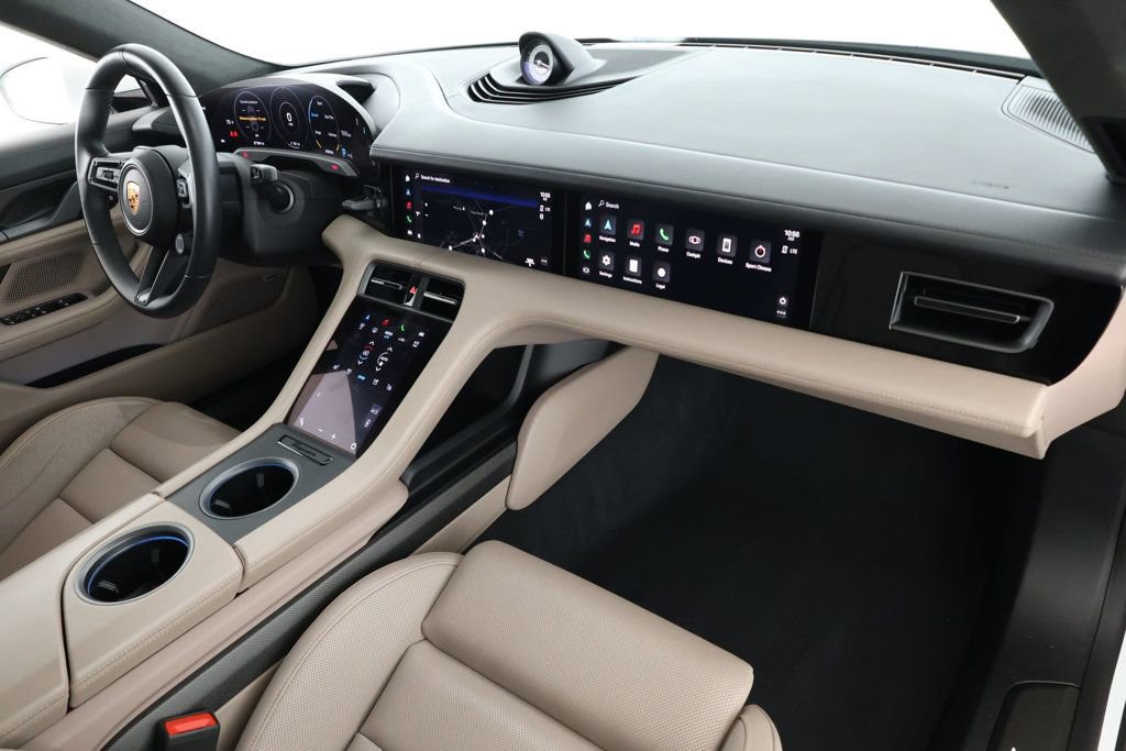 Used 2020 Porsche Taycan Turbo S image 24