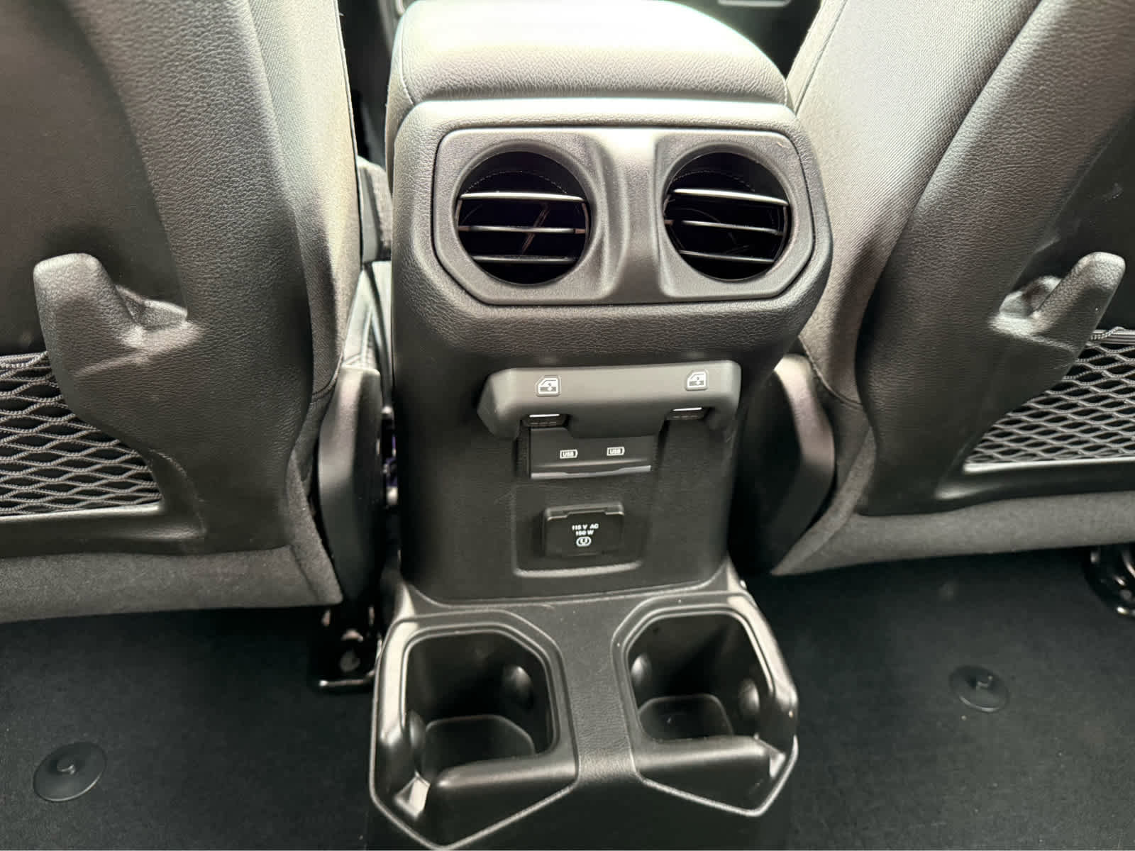 Used 2026 Jeep Wrangler Unlimited Rubicon w/ Xtreme 35 Tire Package image 28