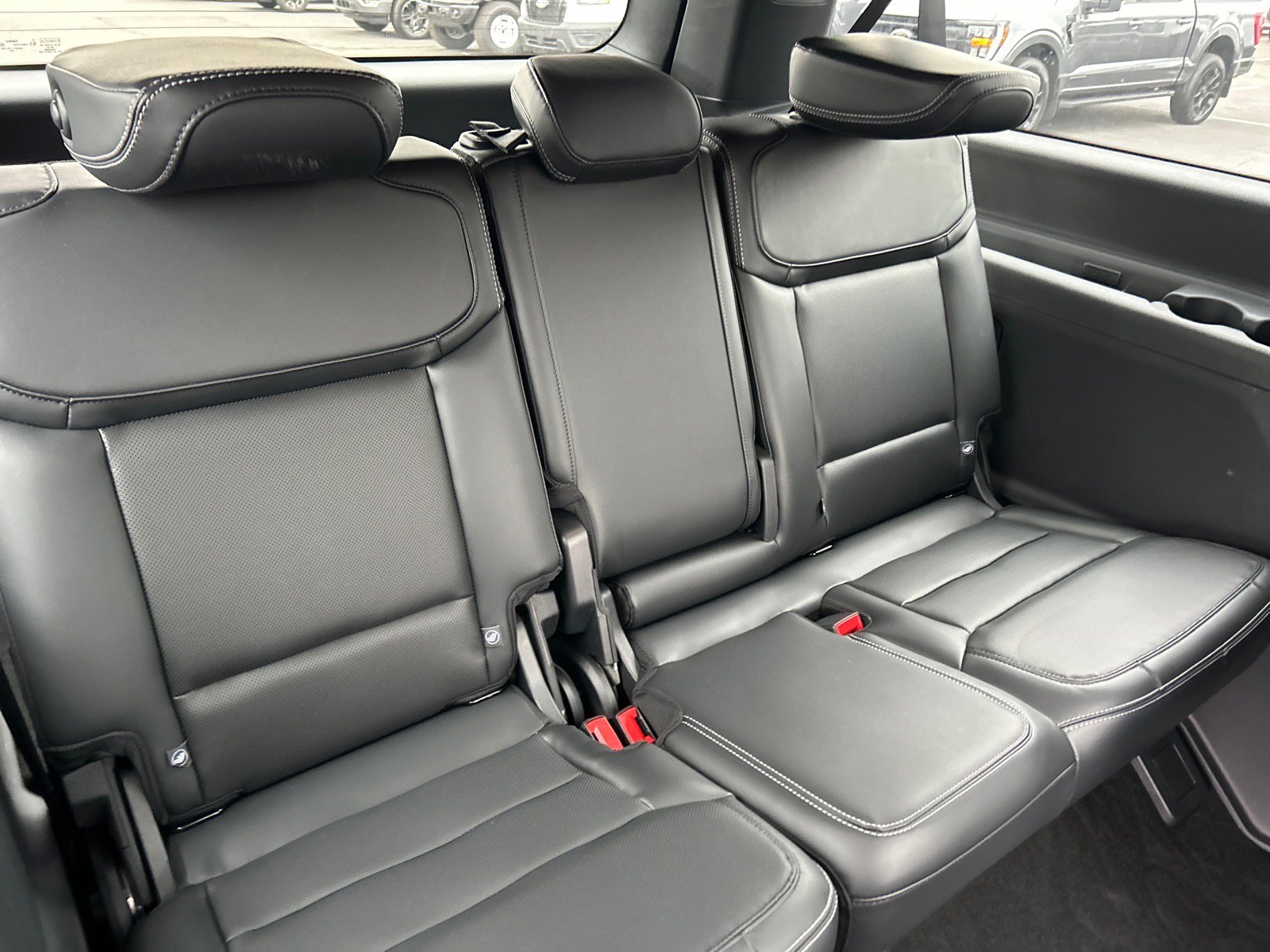 Certified 2025 Ford Expedition Max Platinum w/ Stealth Performance Package image 28