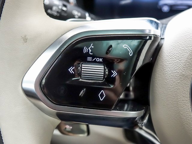 Used 2025 Jaguar F-PACE R-Dynamic S image 16