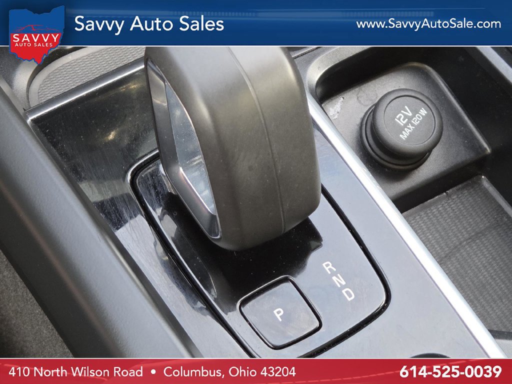 Used 2023 Volvo XC60 B5 Plus AWD/4WD image 31
