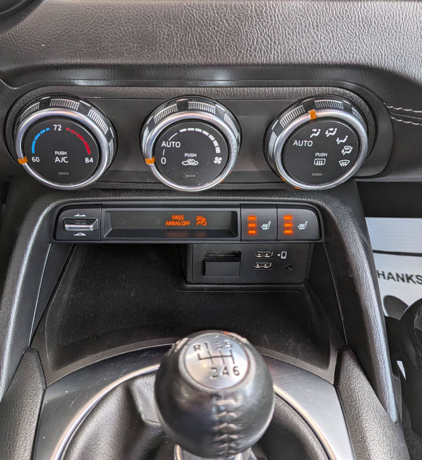 Used 2021 MAZDA MX-5 Miata RF Grand Touring RWD image 19