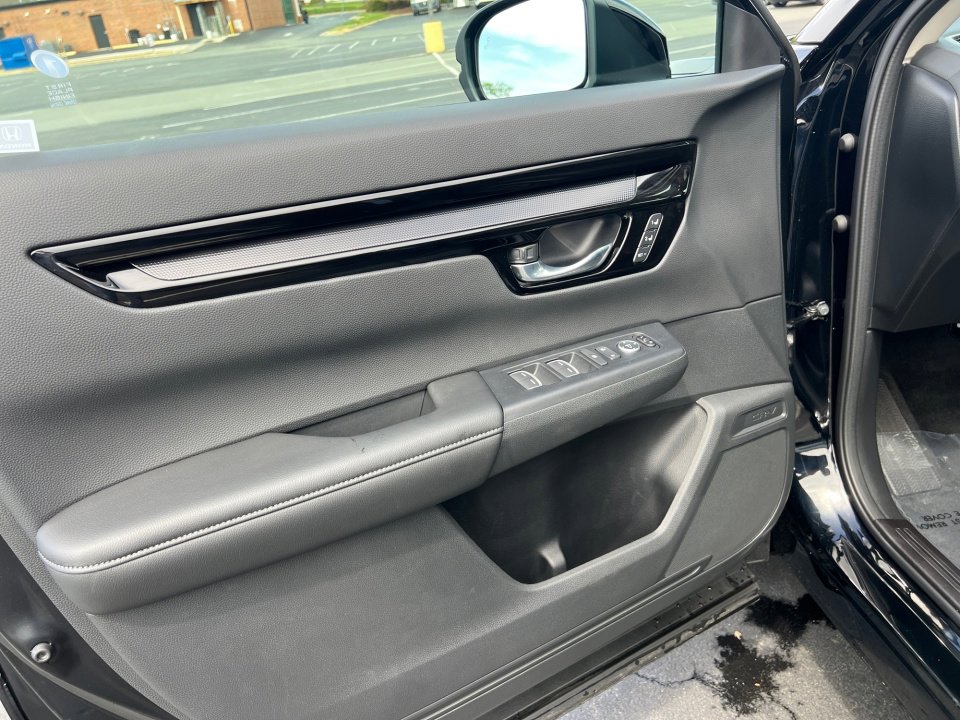 Certified 2026 Honda CR-V EX-L image 32