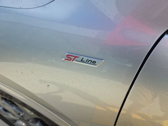 Used 2024 Ford Escape ST-Line image 12