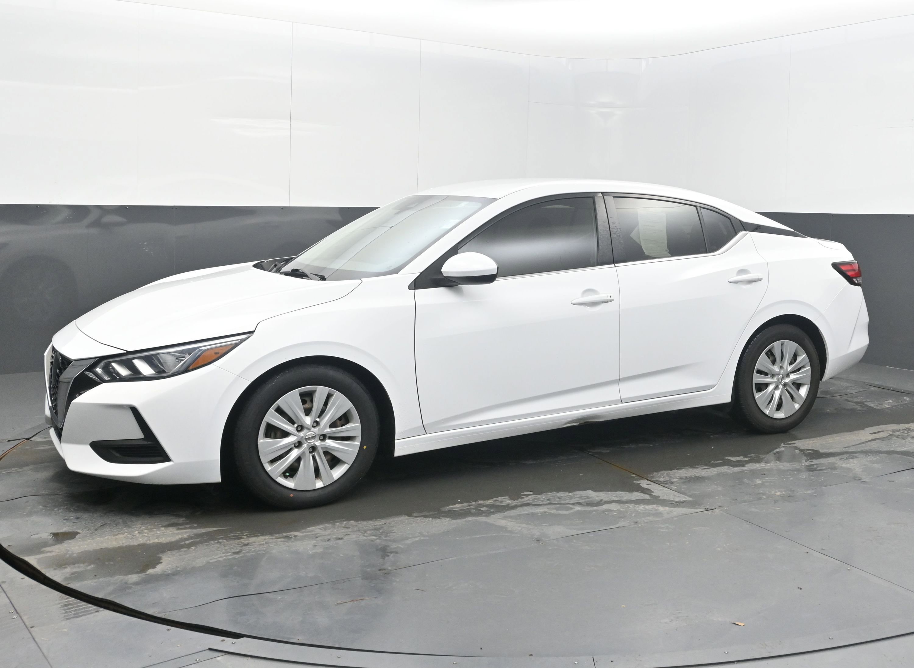 Used 2020 Nissan Sentra S w/ Trunk Package image 4