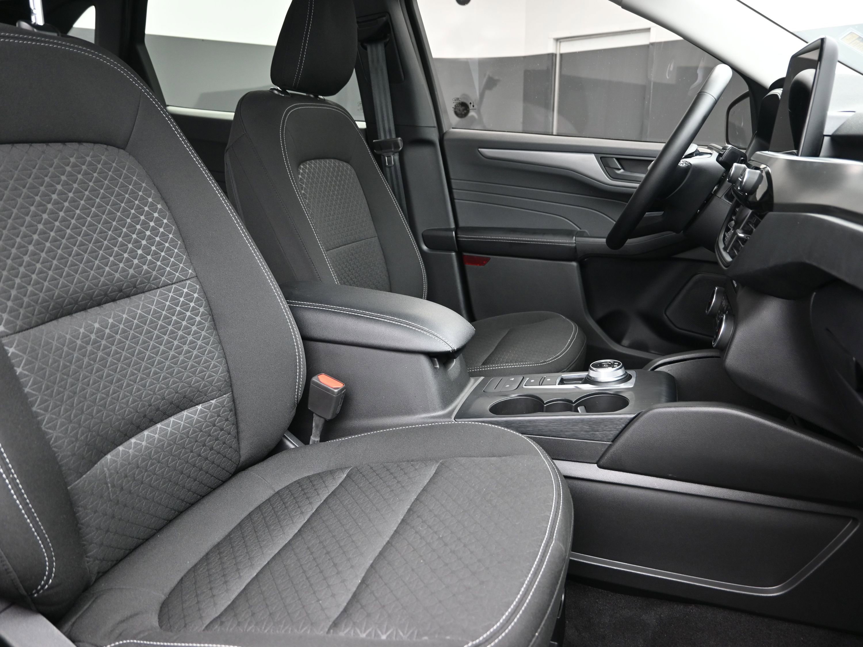 Used 2024 Ford Escape Active AWD/4WD image 25