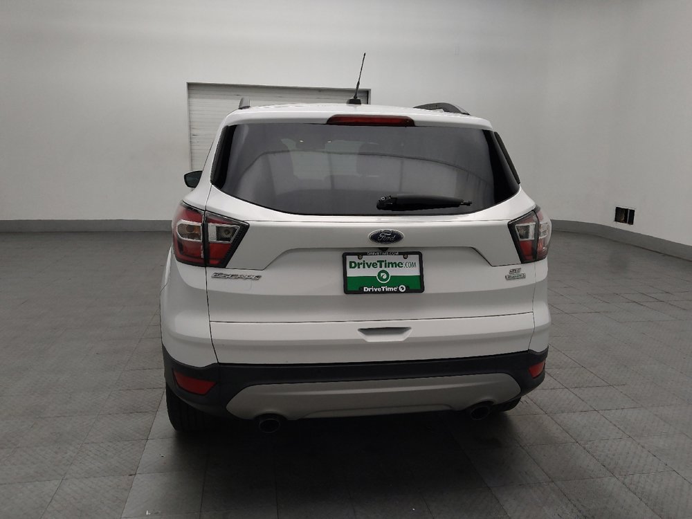 Used 2017 Ford Escape SE w/ Equipment Group 201A FWD image 6