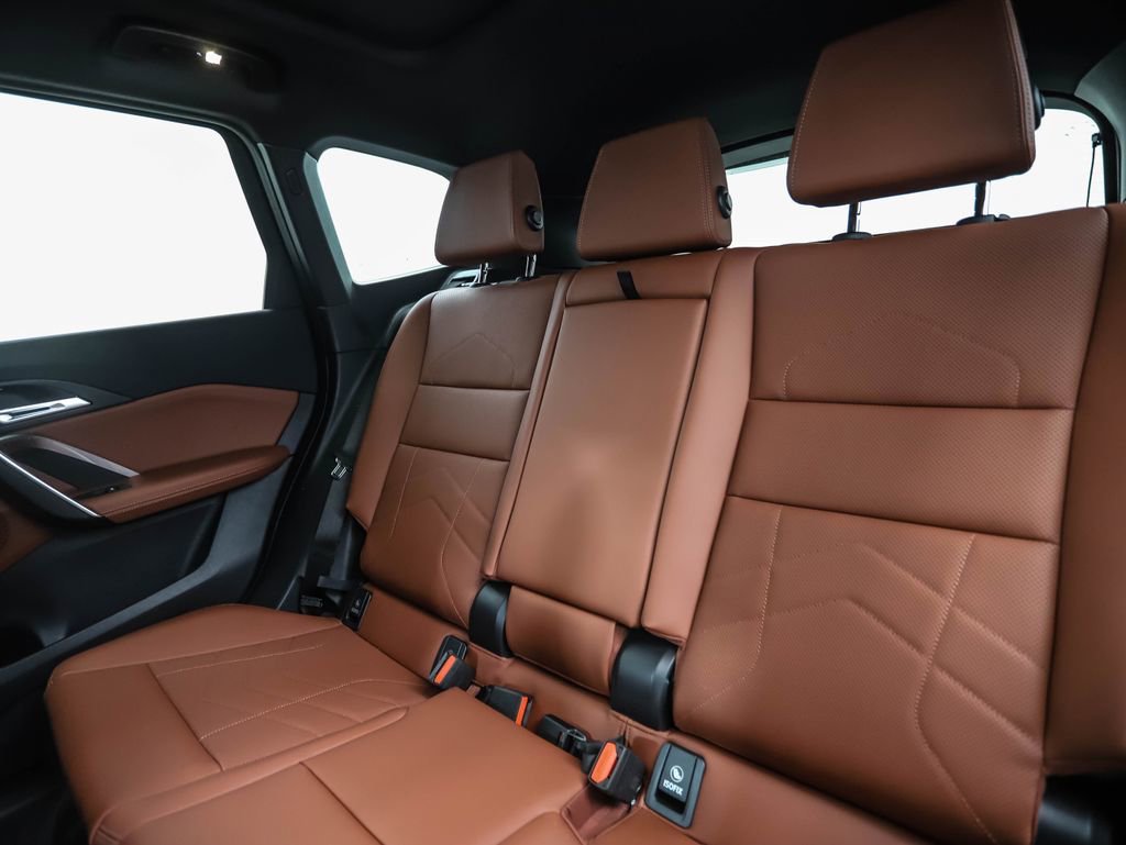 Used 2026 BMW X1 xDrive28i w/ Convenience Package image 23