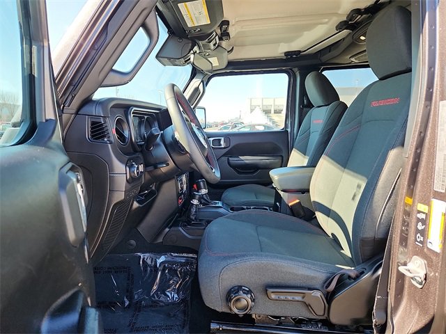 Used 2025 Jeep Wrangler Unlimited Rubicon image 14