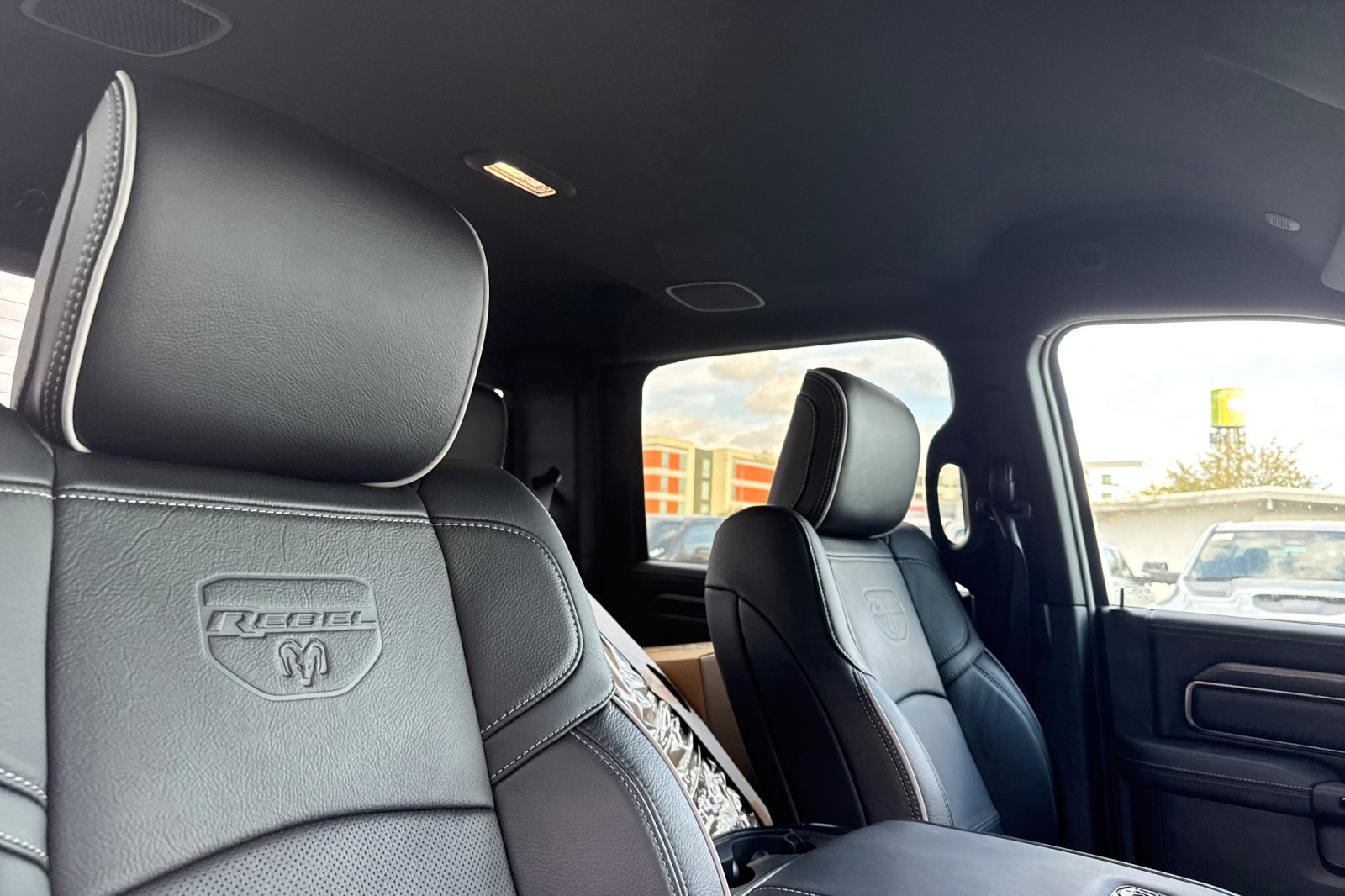 New 2027 RAM 1500 Laramie w/ Night Edition AWD/4WD image 15