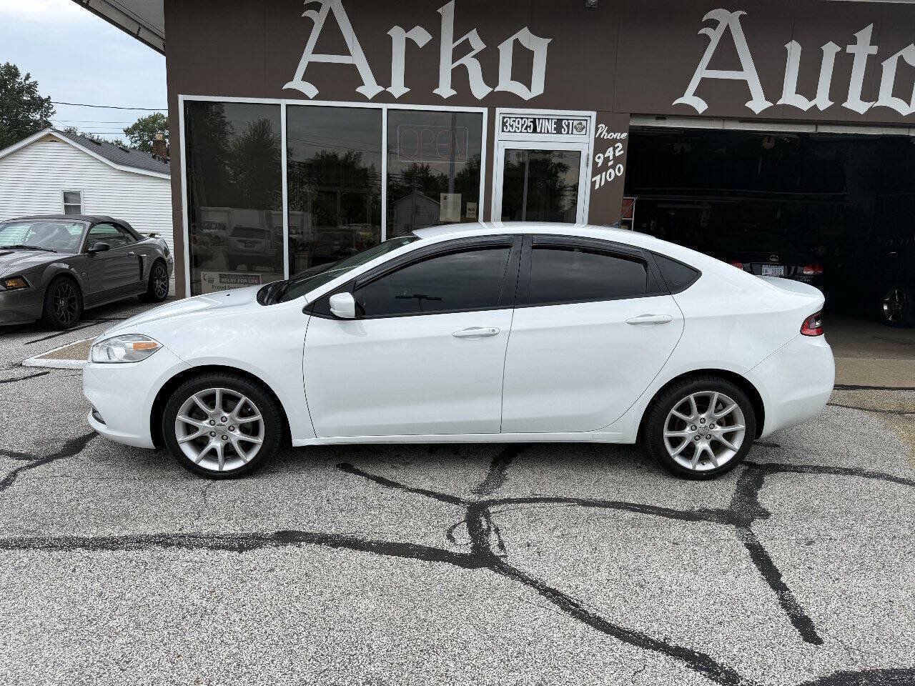 Used 2013 Dodge Dart SXT FWD image 5
