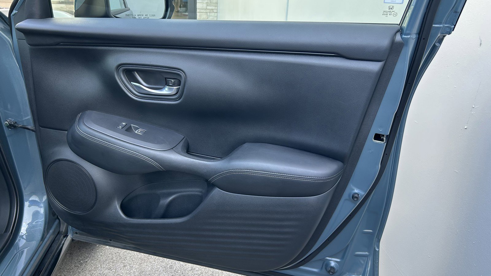 Used 2024 Honda HR-V EX-L image 18