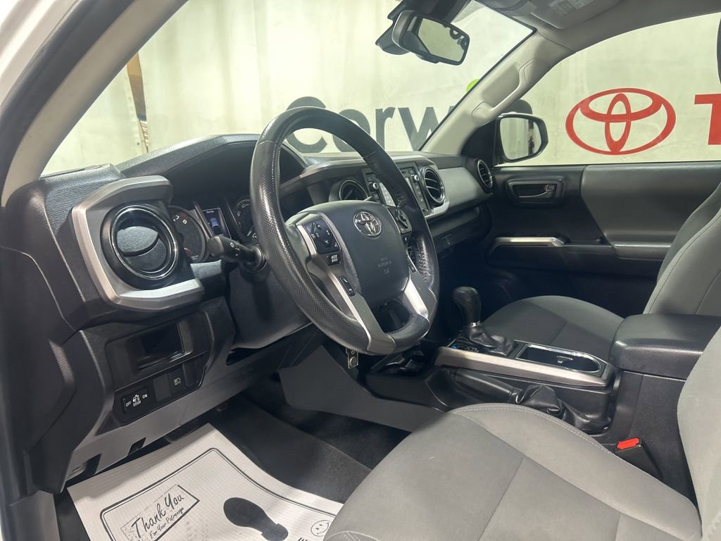 Used 2019 Toyota Tacoma SR5 image 21