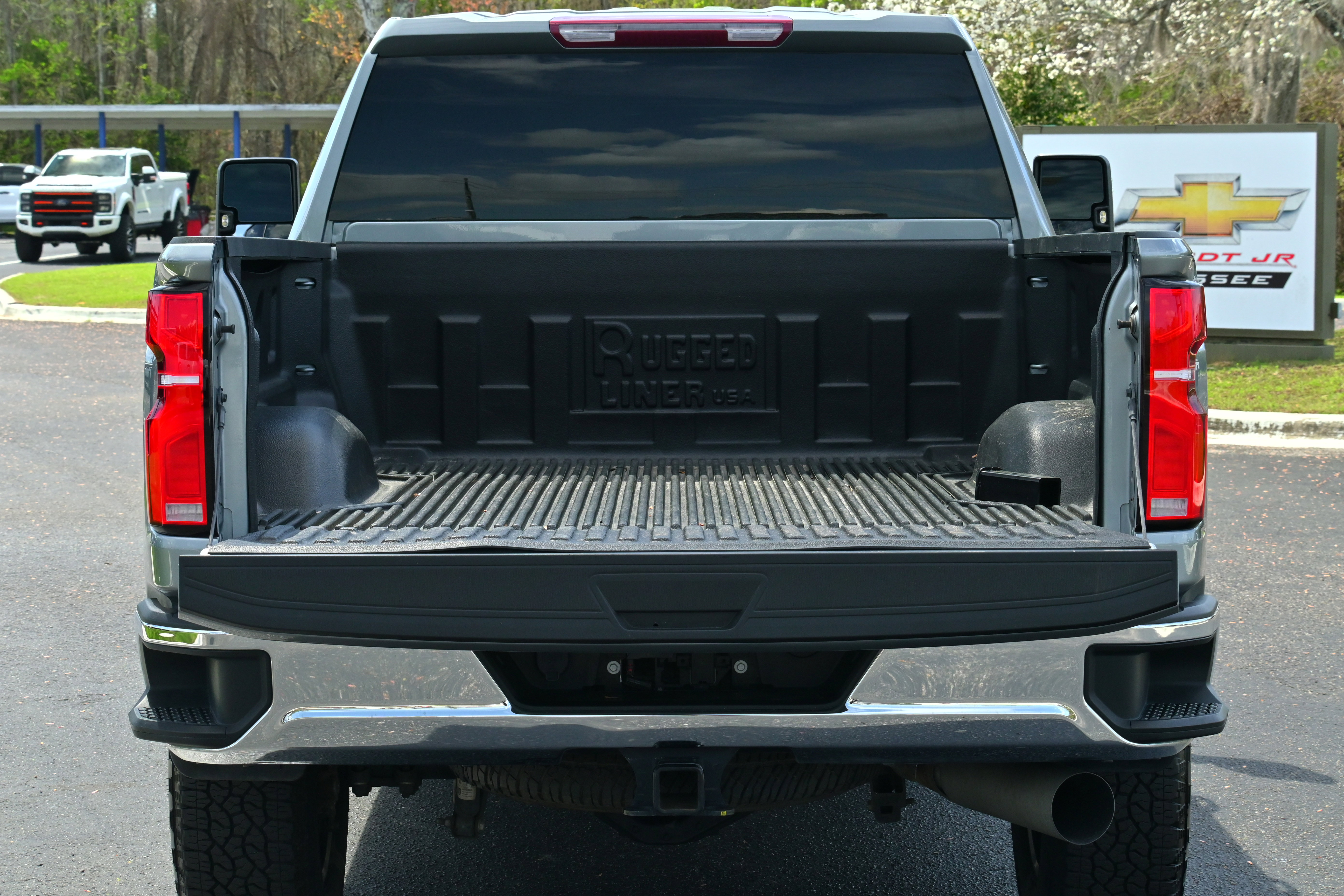 Used 2024 Chevrolet Silverado 2500 LTZ image 32