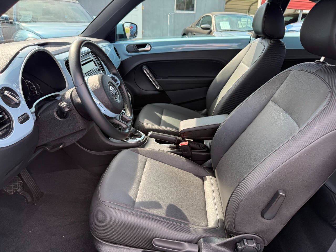 Used 2014 Volkswagen Beetle 2.5 image 19