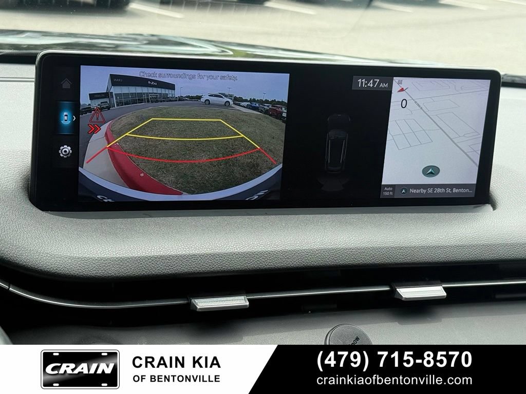Used 2022 Genesis GV70 2.5T w/ Cargo Package AWD/4WD image 16