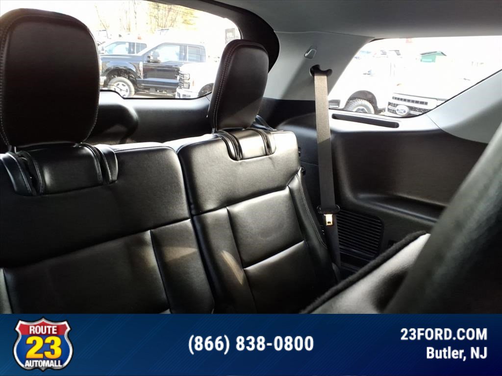 Certified 2023 Ford Explorer XLT w/ Equipment Group 202A image 11