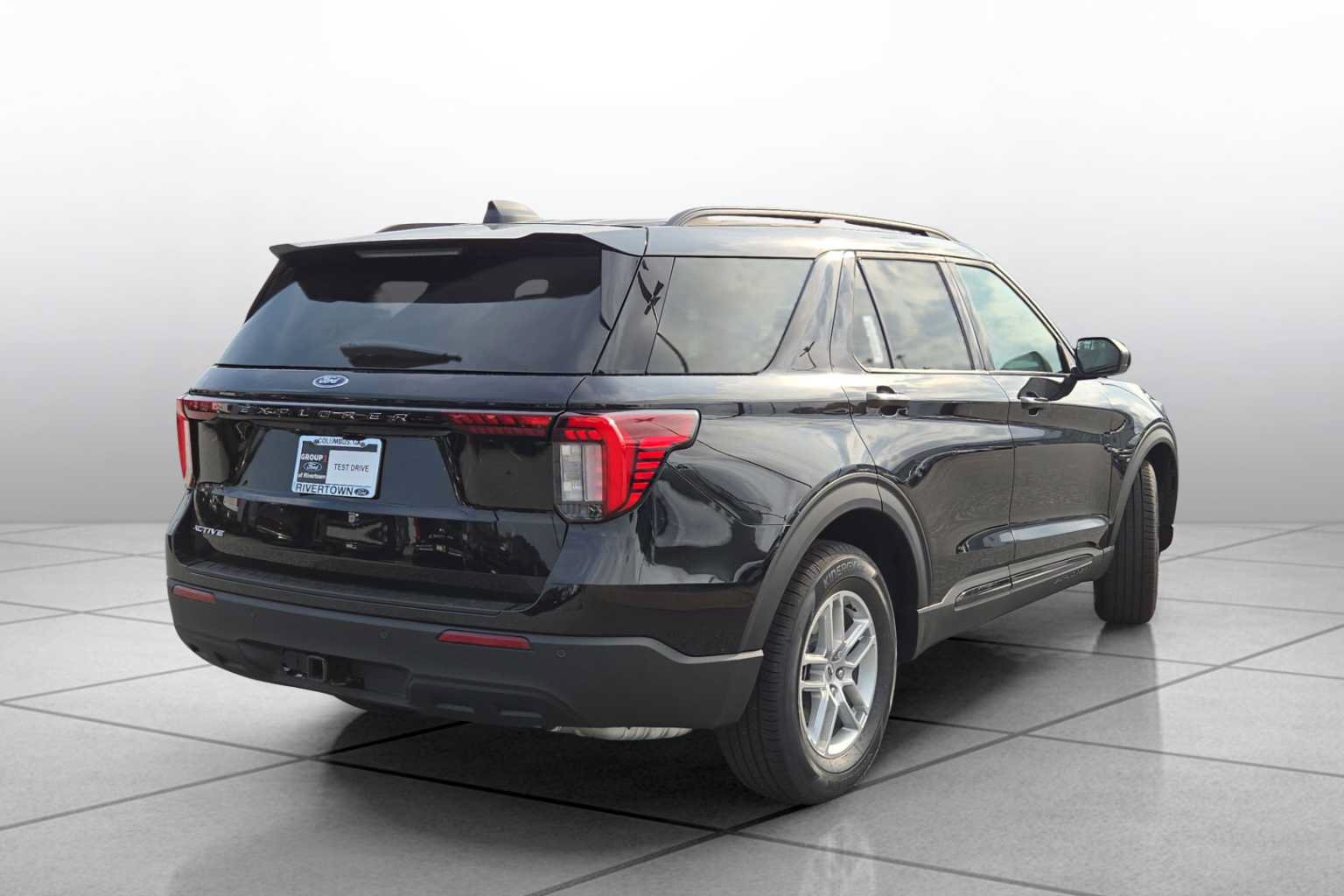 New 2026 Ford Explorer Active RWD image 14