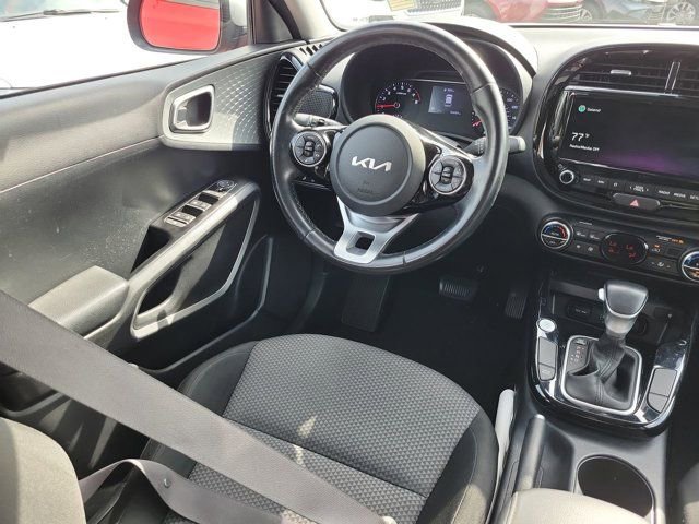 Used 2022 Kia Soul X-Line image 22