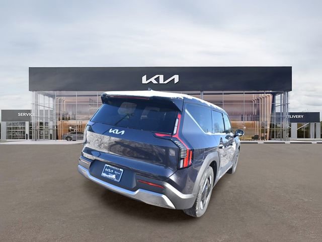 New 2026 Kia EV9 Light RWD image 4