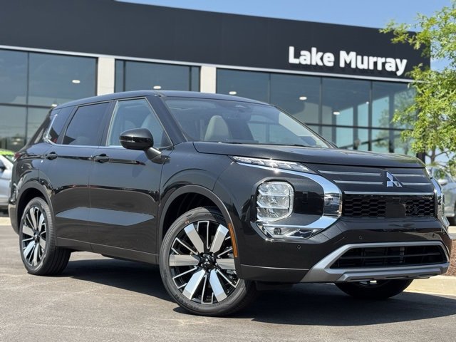 New 2025 Mitsubishi Outlander SE