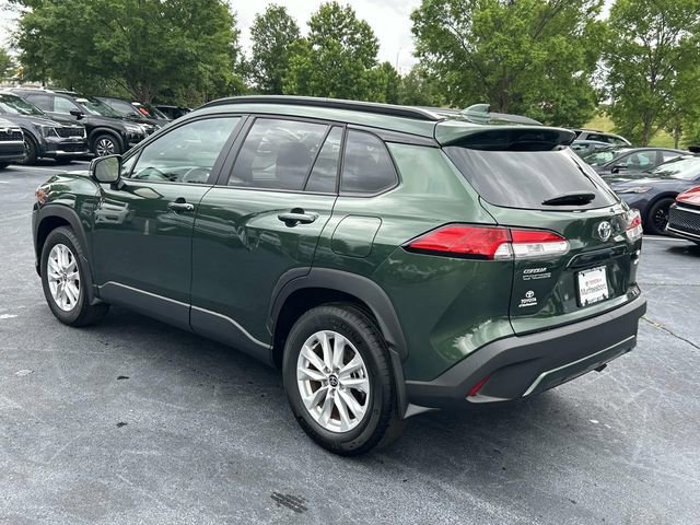 Used 2024 Toyota Corolla Cross LE AWD/4WD image 6