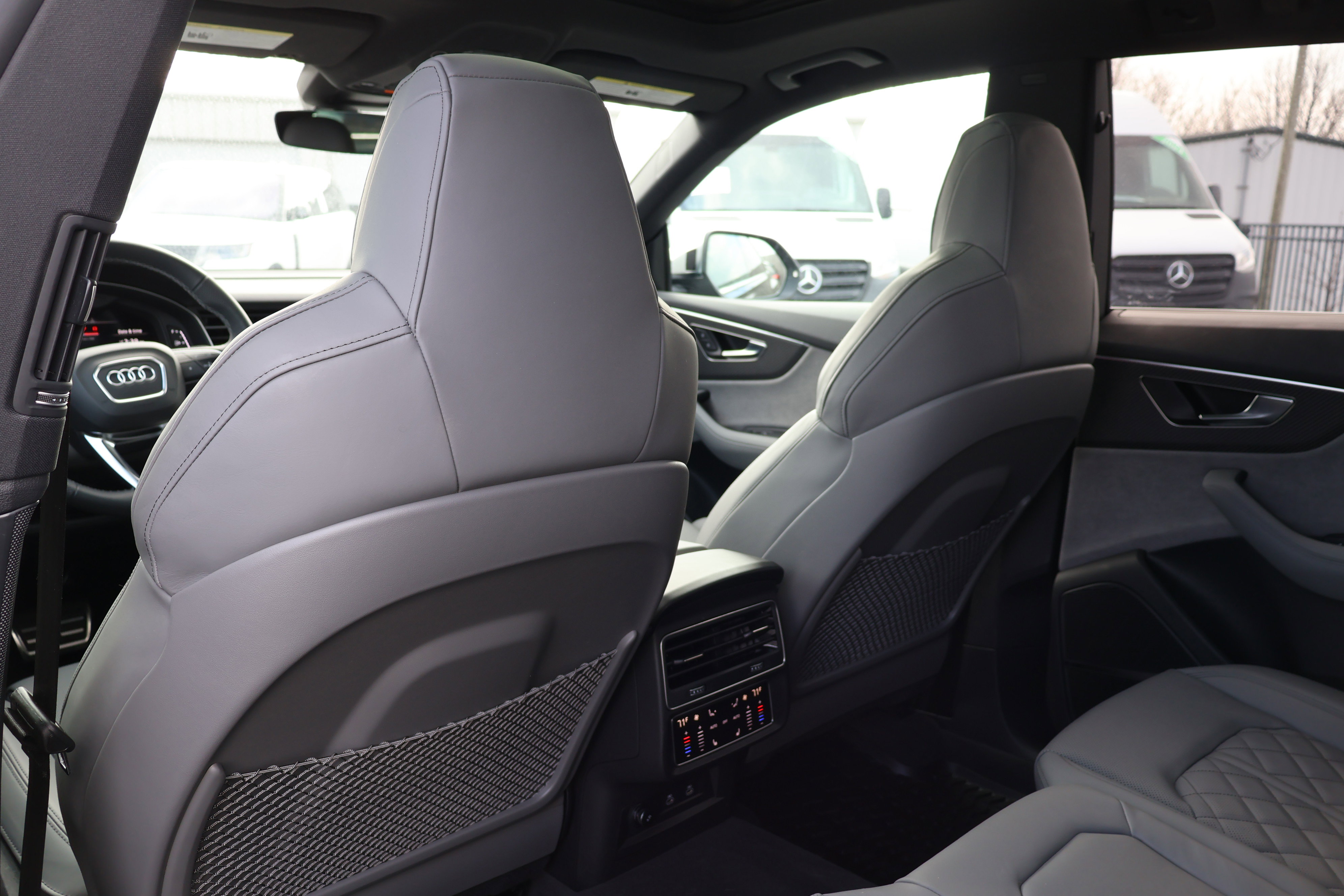 Used 2025 Audi SQ8 Premium Plus image 20