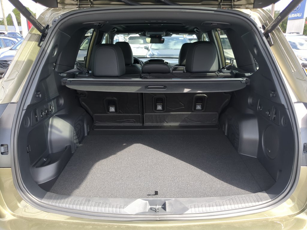New 2026 Subaru Forester Touring AWD/4WD image 10
