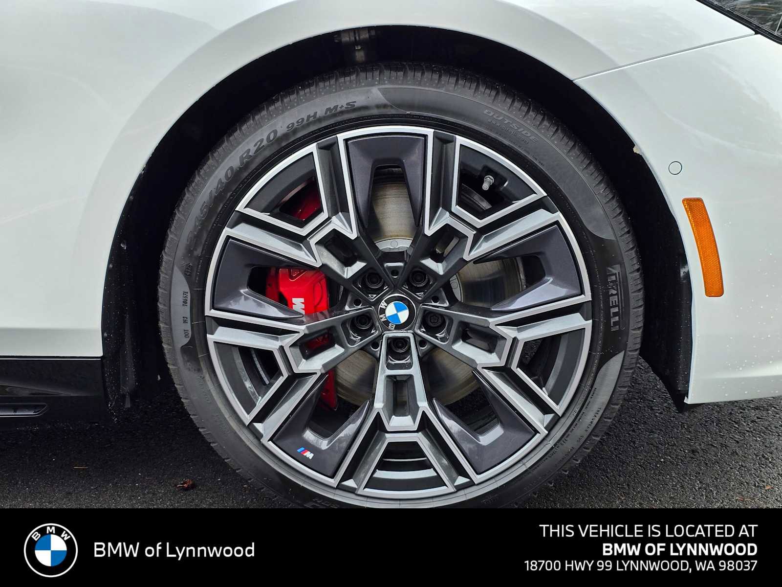 New 2026 BMW i5 eDrive40 w/ M Sport Package AWD/4WD image 9
