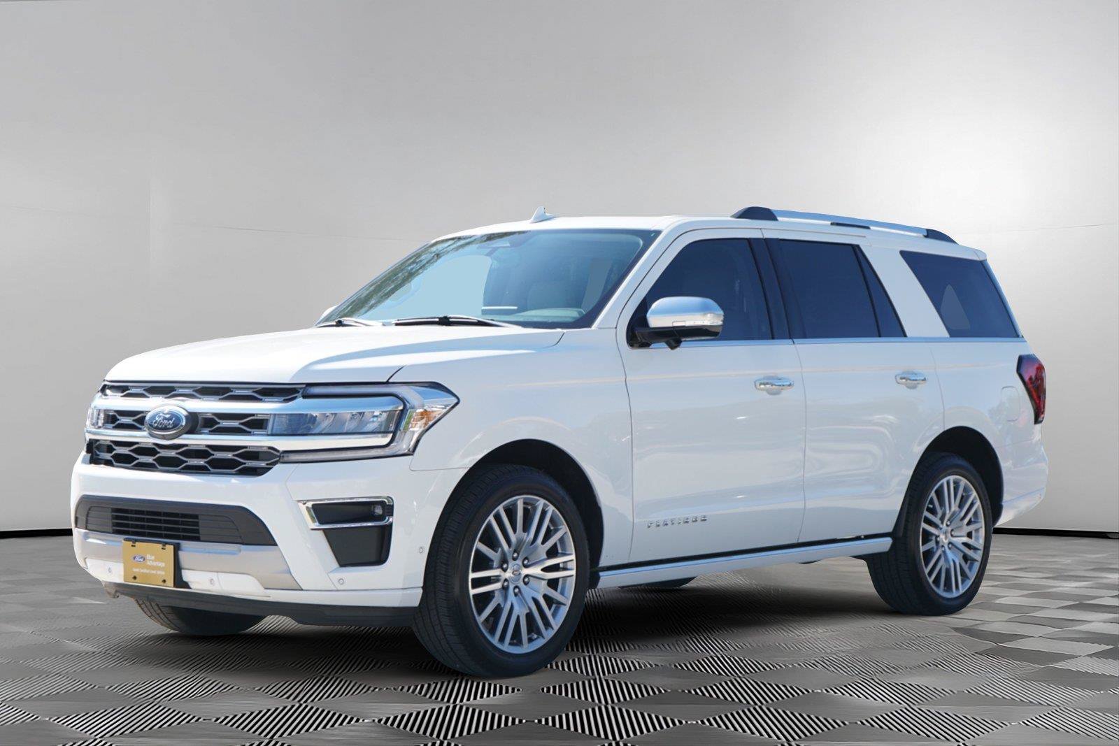 Used 2024 Ford Expedition Platinum RWD image 7