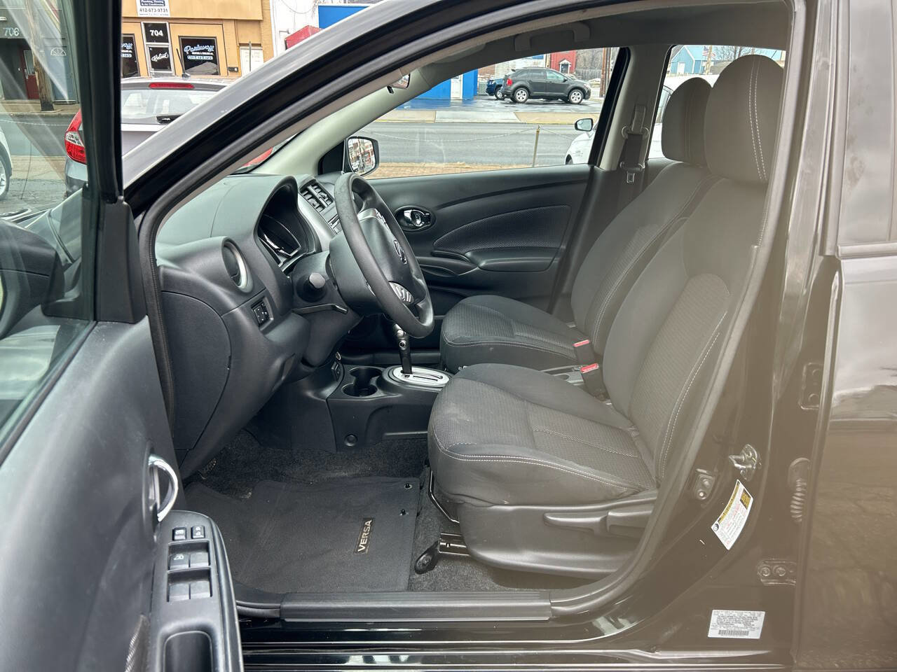 Used 2017 Nissan Versa SV image 14