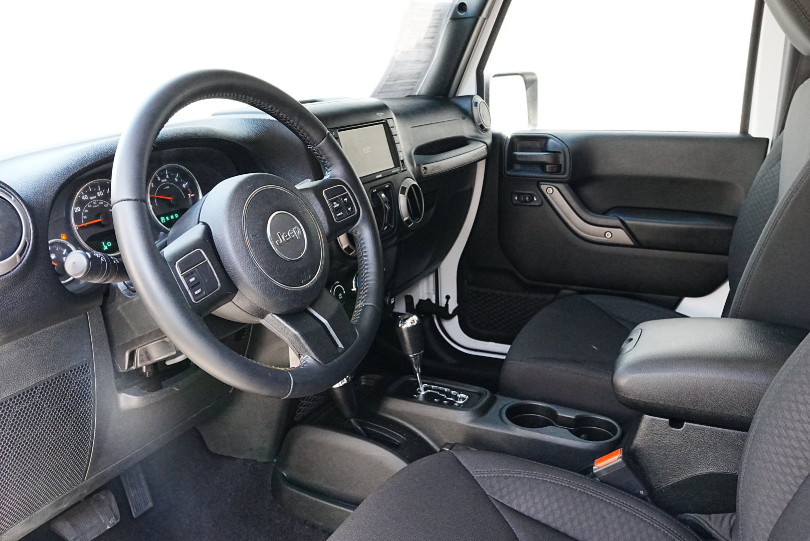 Used 2017 Jeep Wrangler Unlimited Sport w/ Quick Order Package 24S image 8