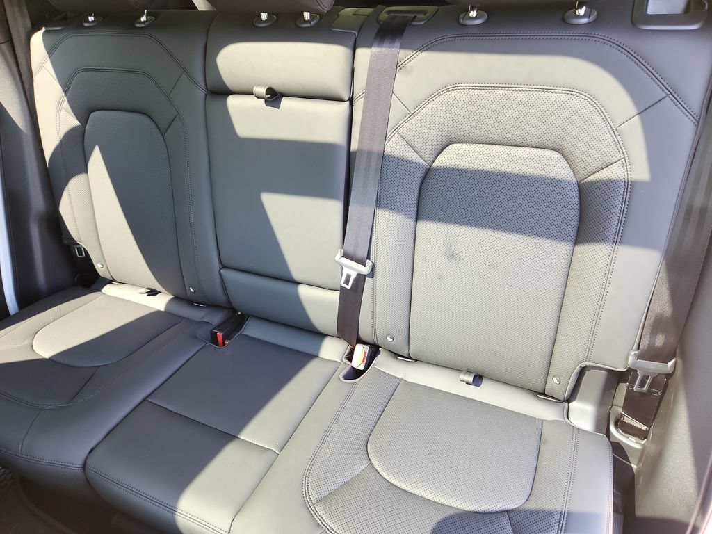 New 2026 Land Rover Defender 110 S AWD/4WD image 23