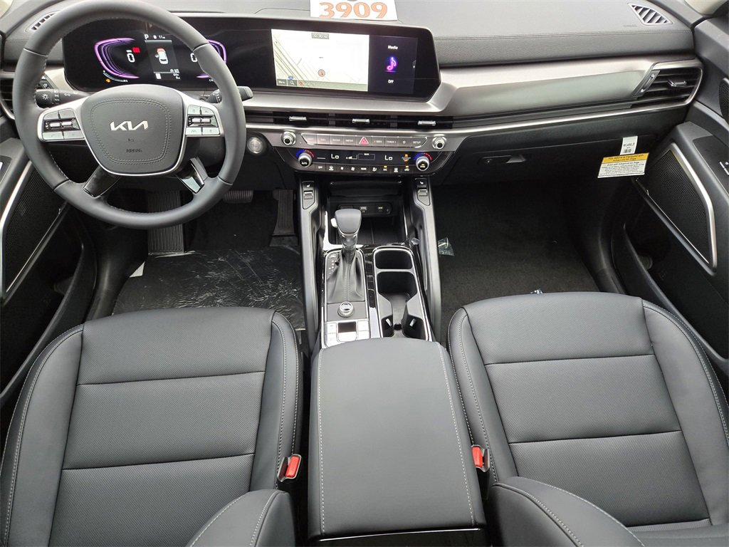 New 2025 Kia Telluride S image 19