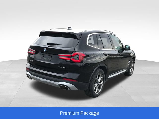 Used 2024 BMW X3 xDrive30i AWD/4WD image 3