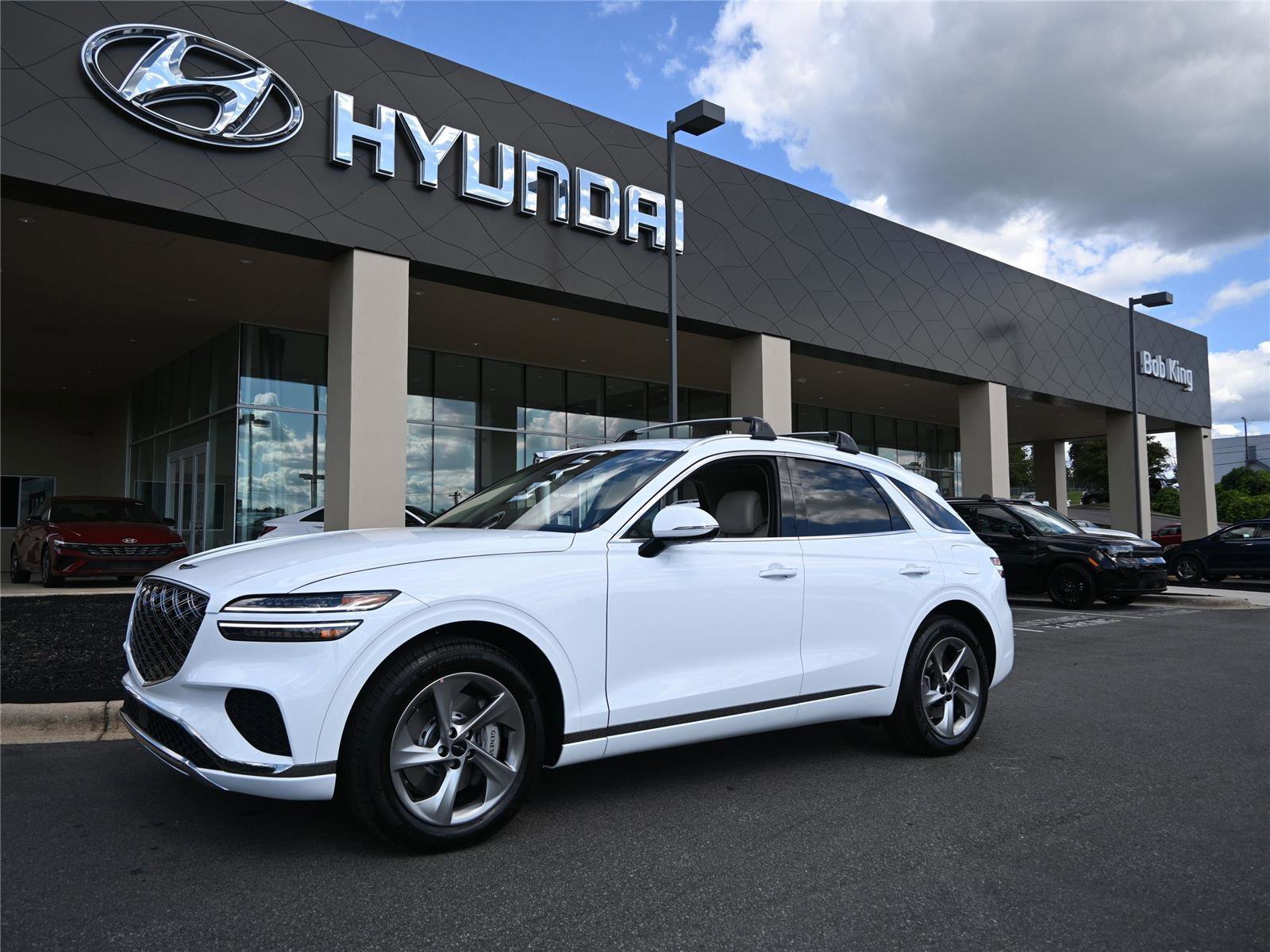 New 2026 Genesis GV70 2.5T Select image 2