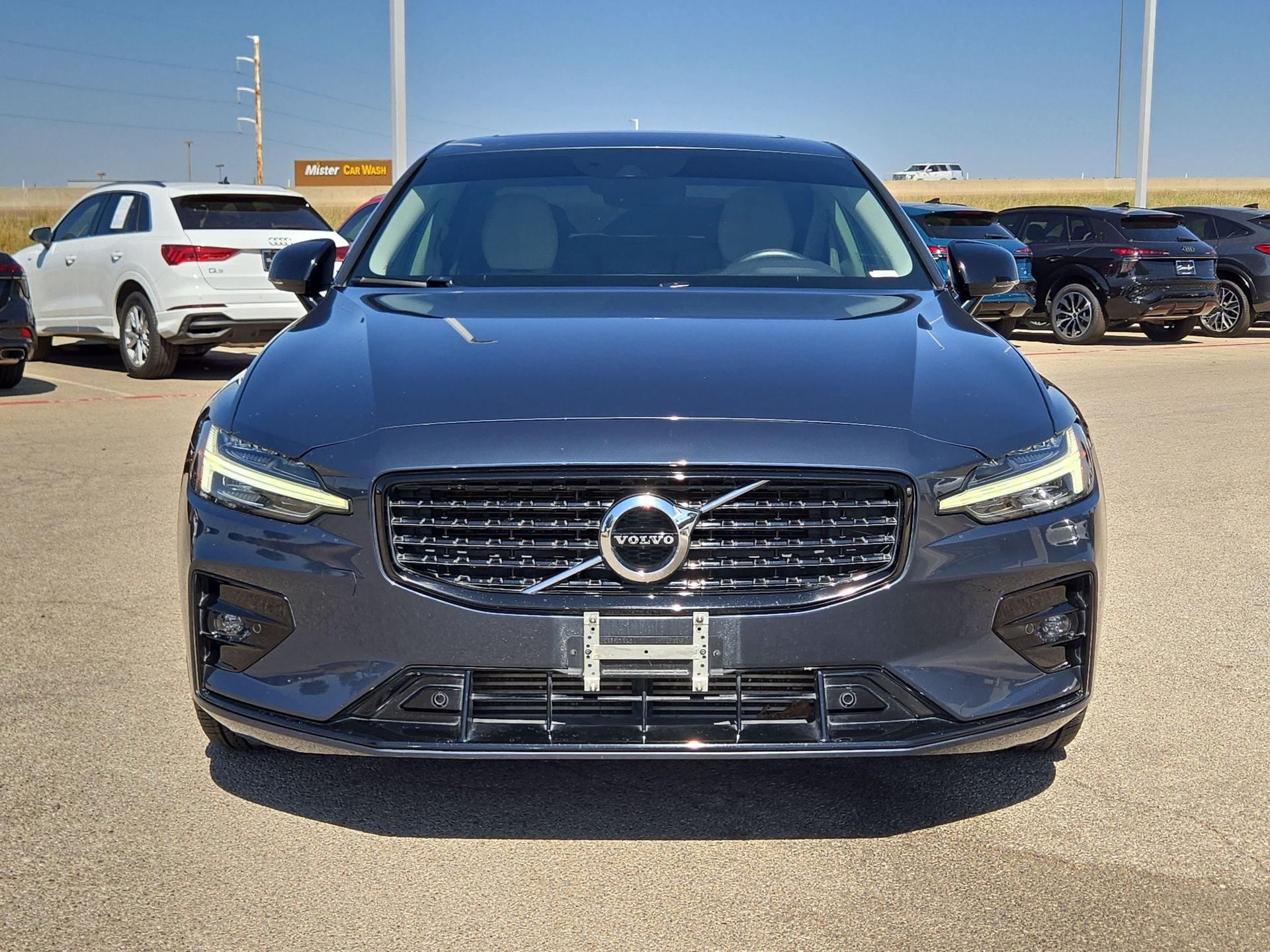 Used 2021 Volvo S60 T5 Momentum w/ Premium Package AWD/4WD image 10