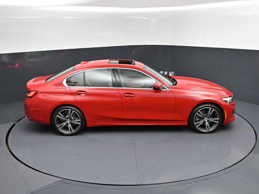 Certified 2024 BMW 330i Sedan image 35