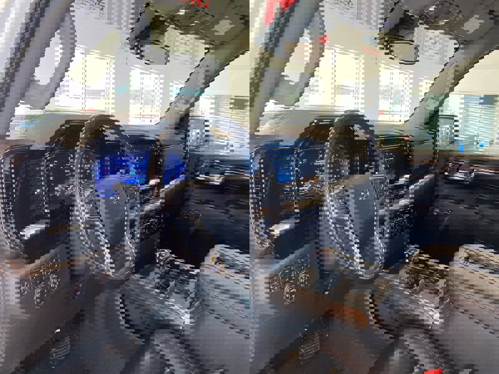 Used 2022 Chevrolet Silverado 1500 LT Trail Boss w/ Convenience Package II image 10