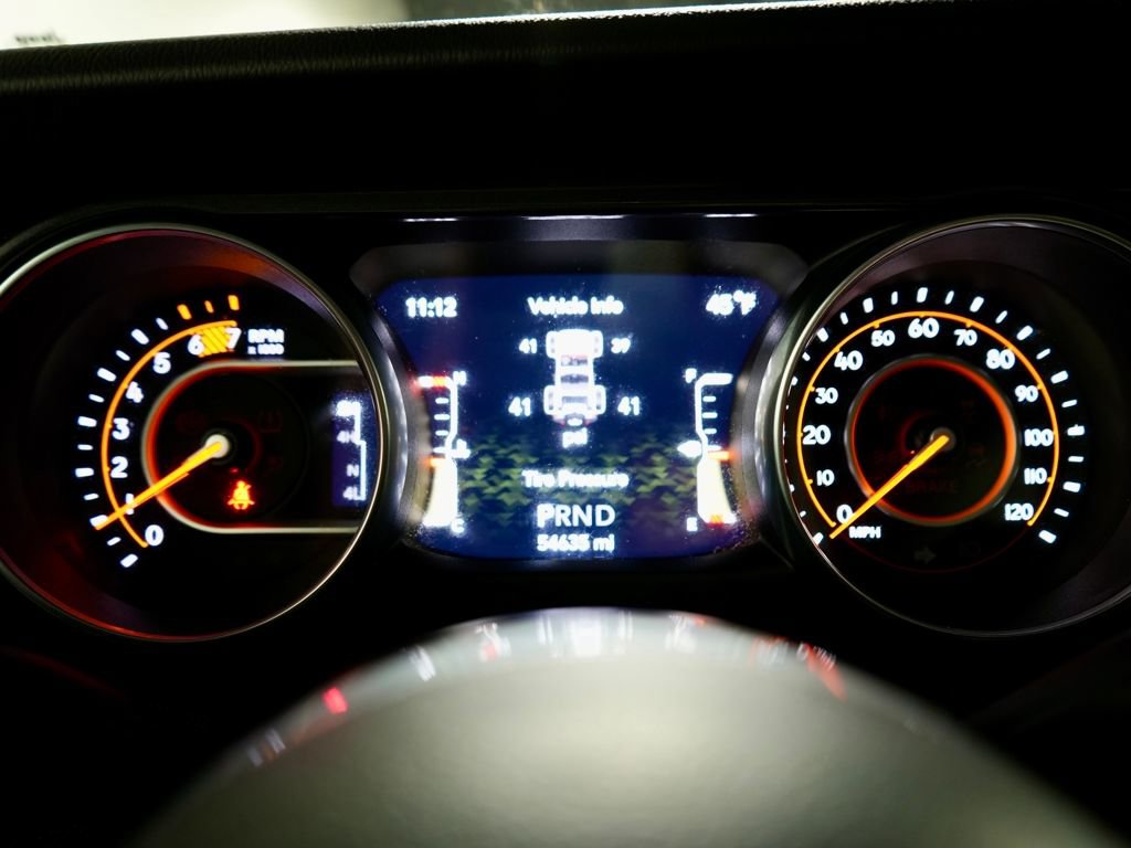 Used 2022 Jeep Wrangler Unlimited Sahara image 15