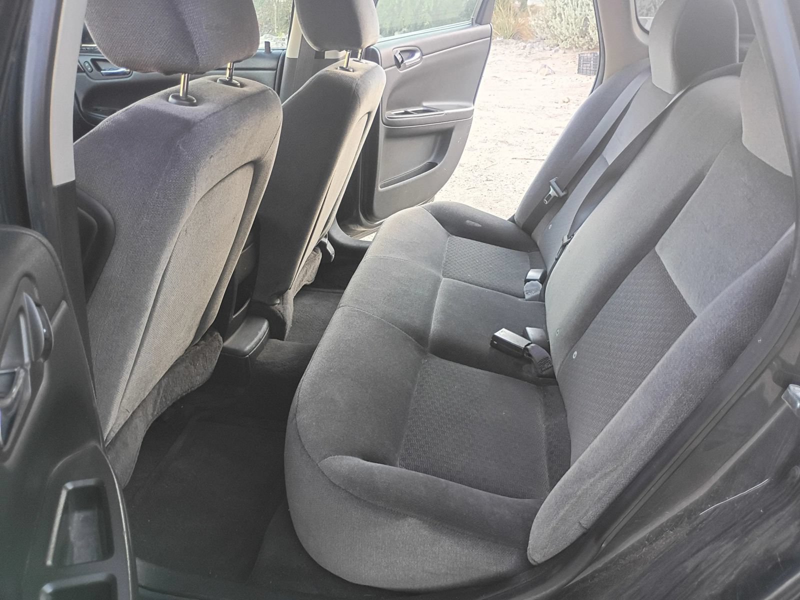 Used 2016 Chevrolet Impala LT FWD image 9