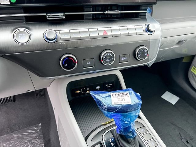 New 2026 Hyundai Kona SE image 19