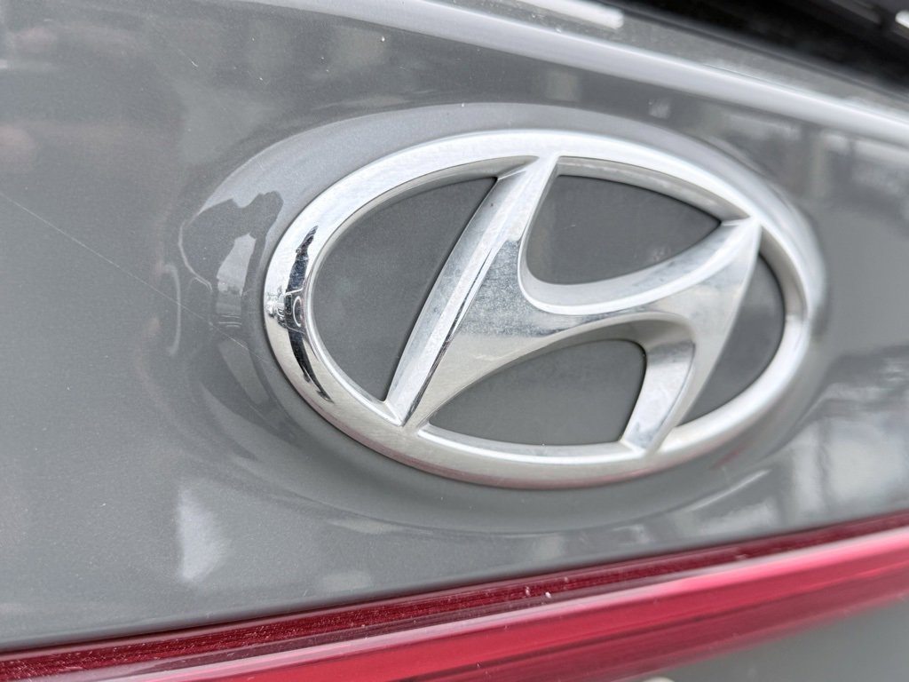 Used 2023 Hyundai Santa Fe Calligraphy image 11
