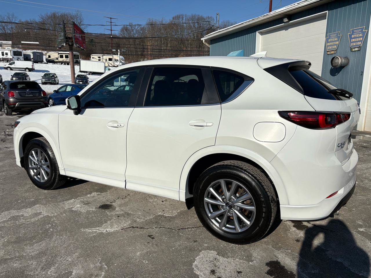 Used 2024 MAZDA CX-5 AWD 2.5 S w/ Preferred Package image 3