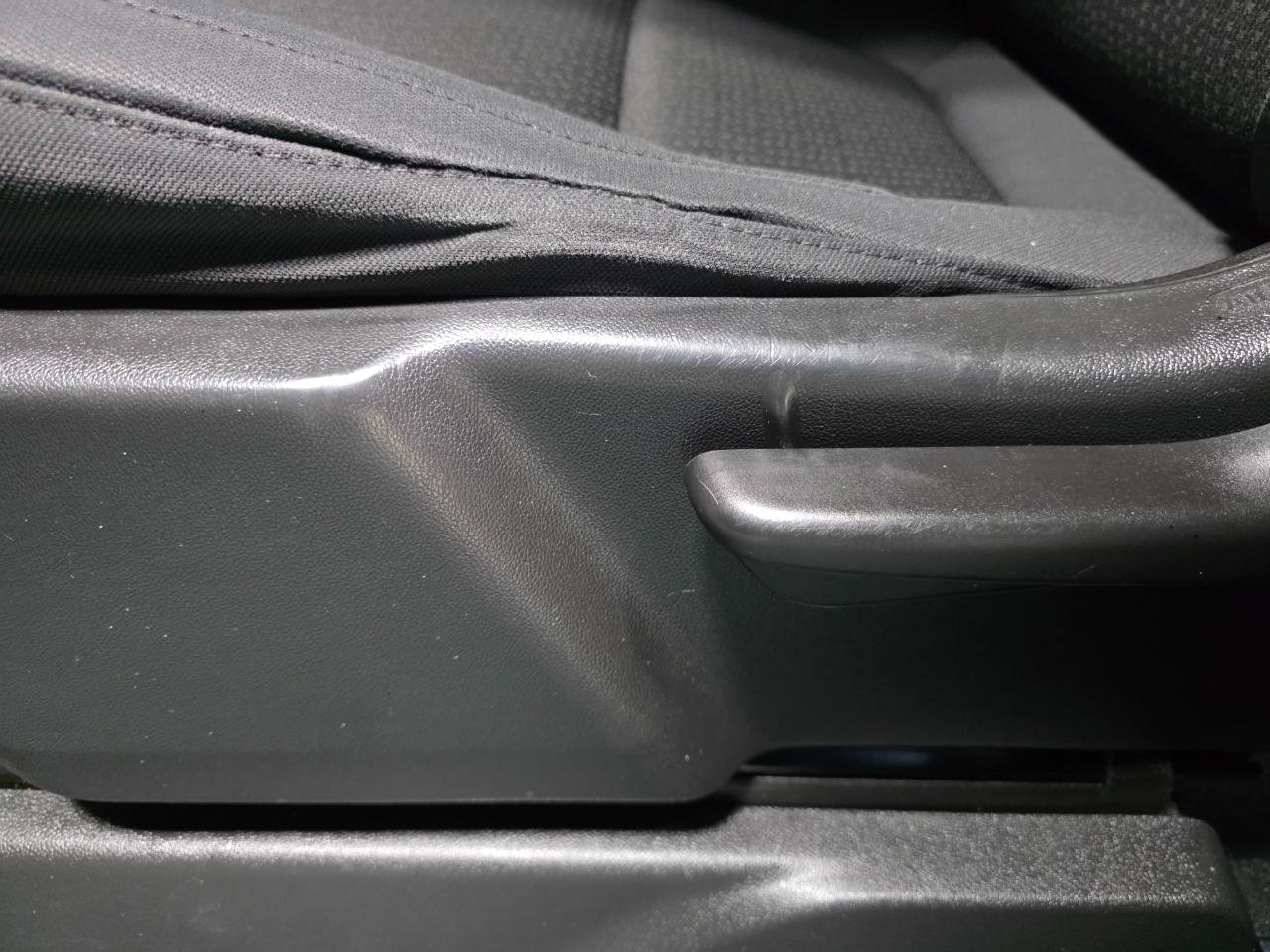 Used 2021 Chevrolet Silverado 1500 Custom image 17