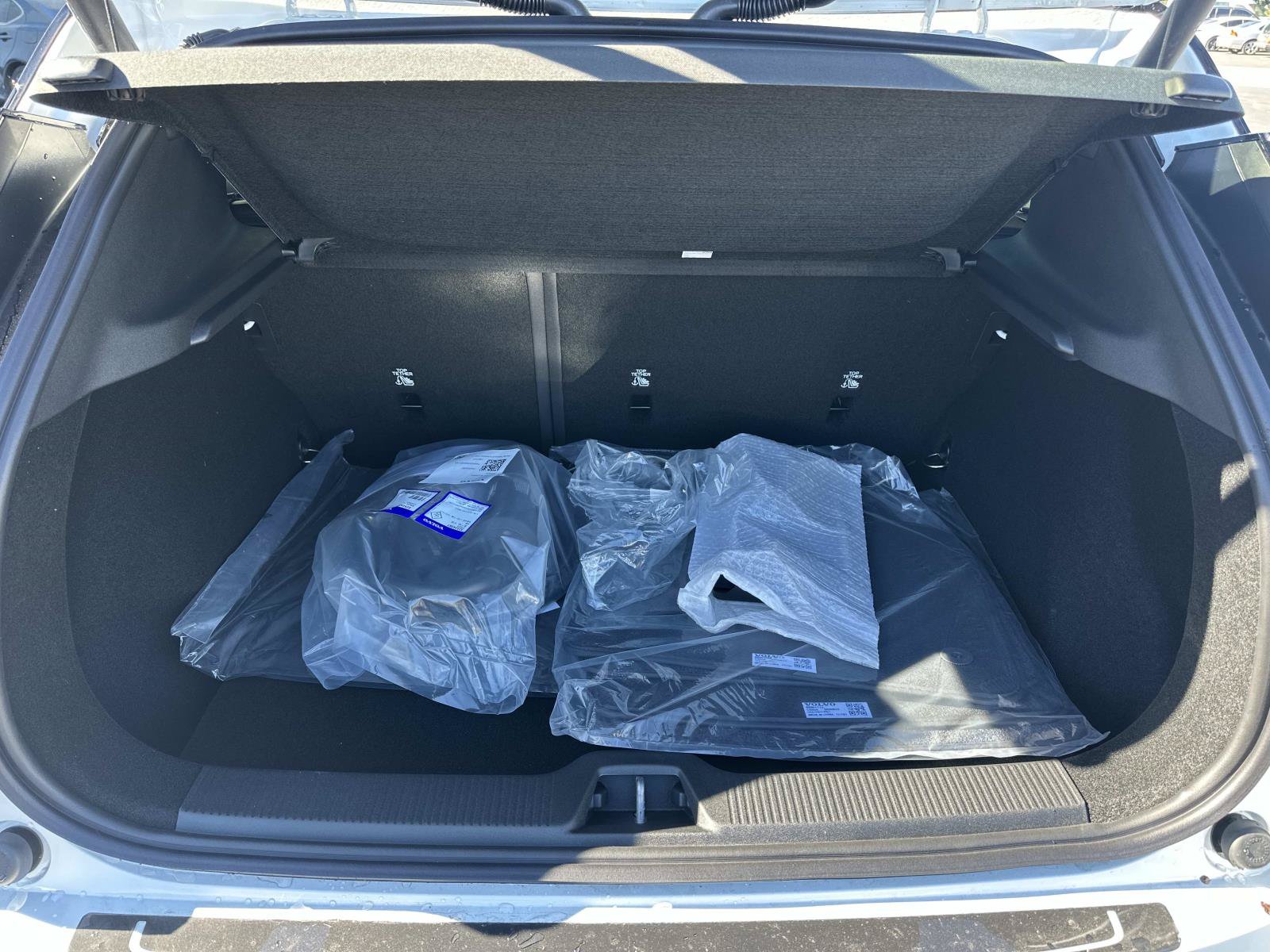 New 2026 Volvo EX30 Plus w/ Climate Package AWD/4WD image 18