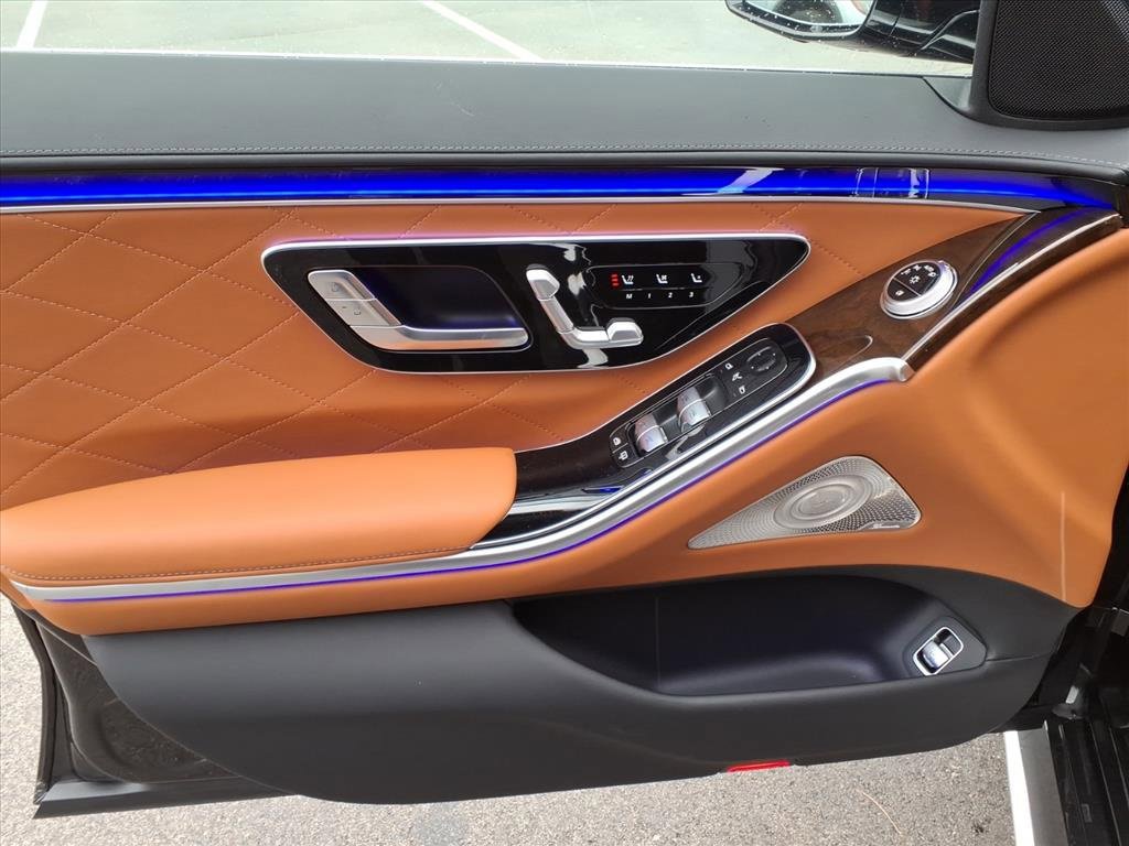 New 2026 Mercedes-Benz S 580 4MATIC Sedan image 11