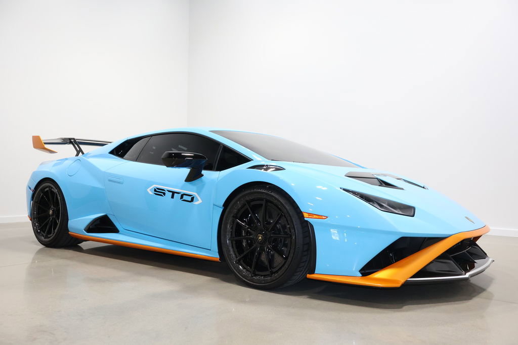 Used 2021 Lamborghini Huracan STO image 52