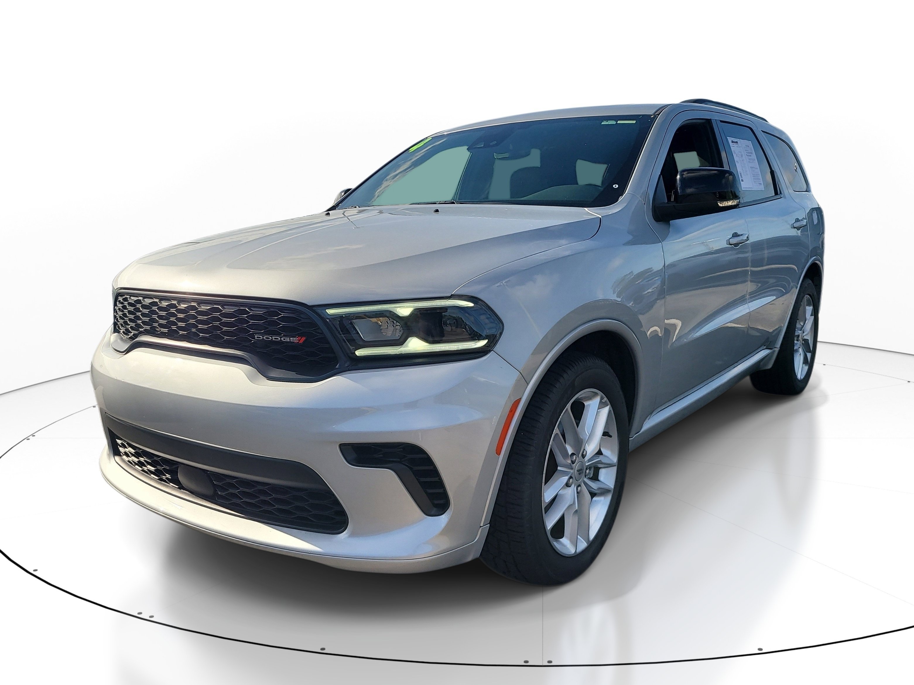 Used 2024 Dodge Durango GT RWD image 3