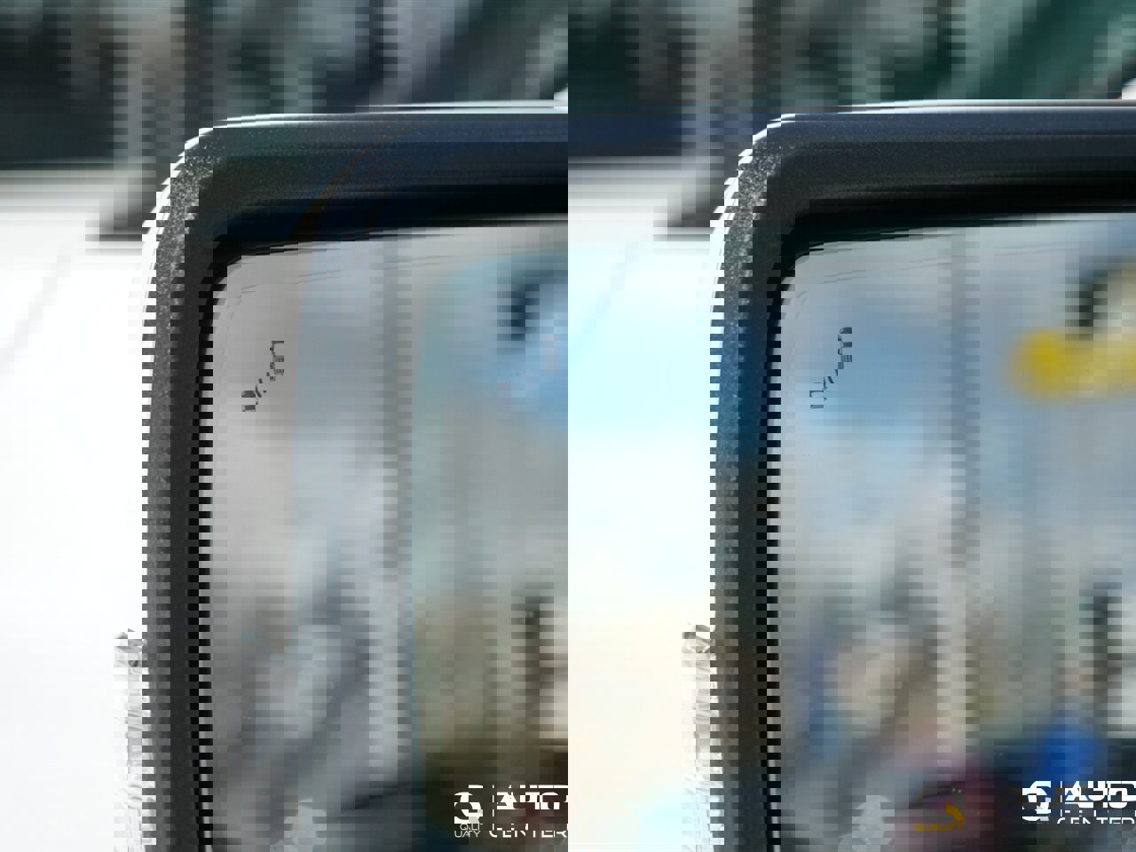 Used 2023 Ford F150 Lightning Lariat image 14